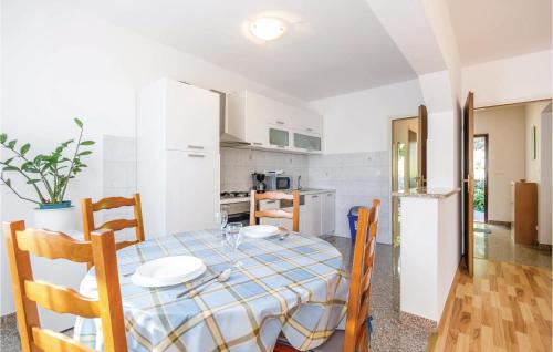  Stunning apartment in Matulji with 1 Bedrooms and WiFi in Matulji