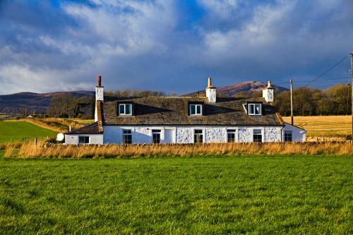Powillimount Cottage - Rough Island