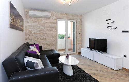  Apartment Solin with Sea View I in Solin
