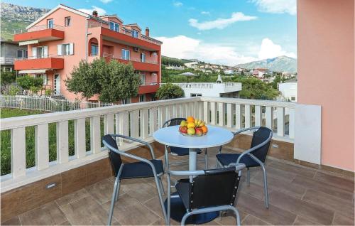  Apartment Solin with Sea View I in Solin