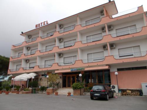 Hotel Maremonti 4