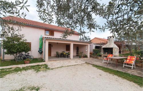 Lovely Apartment In Rovinj With Kitchen