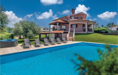 Nice Home In Nova Vas With Heated Swimming Pool - Nova Vas