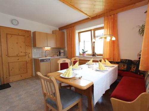  Weberhäusl in Bramberg am Wildkogel