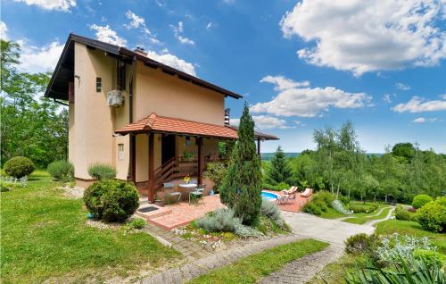 Nice Home In Petrinja With House A Panoramic View
