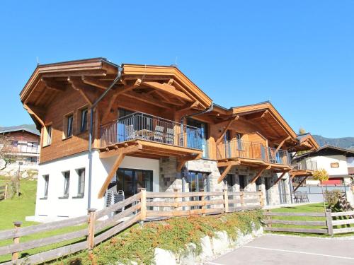 Stylish penthouse in Piesendorf Walchen near a ski area with sauna - Apartment - Piesendorf