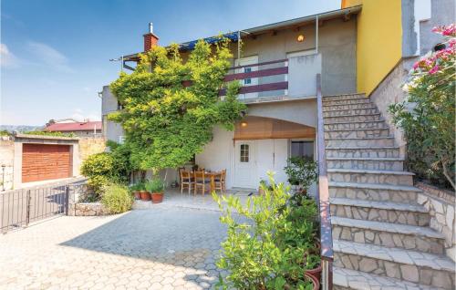  Nice apartment in Novi Vinodolski with 1 Bedrooms and WiFi in Novi Vinodolski