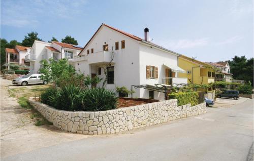  Apartment Vrboska Zardil, Pension in Vrboska