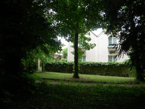 Cit'Hotel Avallon Vauban - 정원