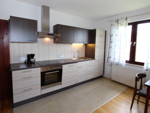 Apartment in Koettmannsdorf near bathing lakes