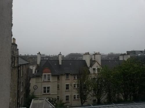 Clamshell Land - Royal Mile, Édimbourg (photo 5)