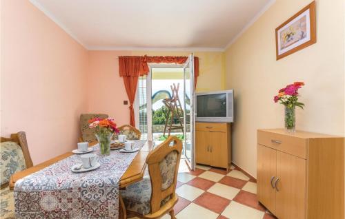 Cozy Apartment In Labin With Wifi