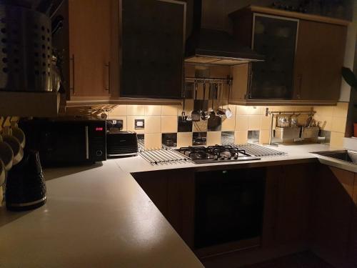 Tropical Garden Oasis Rooms in 네첼스