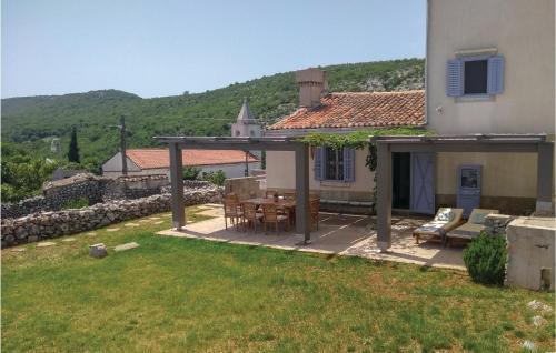 Viesnīcas āriene, Cozy Home In Predoscica With Wifi in Dragozetici