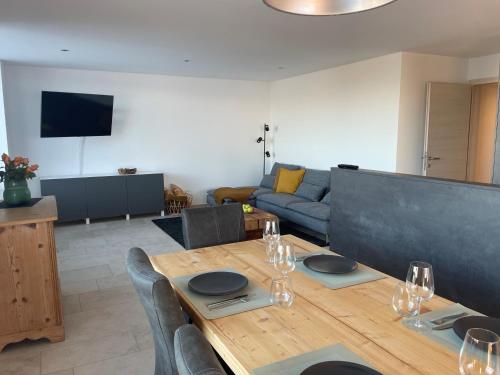 sala de TV, Nesensohn Ferienwohnungen in Rankweil