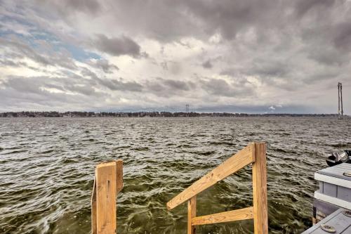 Waterfront Lake Conroe Home with Decks! - image 10
