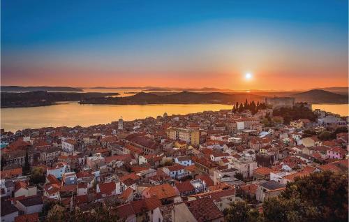 Amazing Apartment In Sibenik With Kitchen