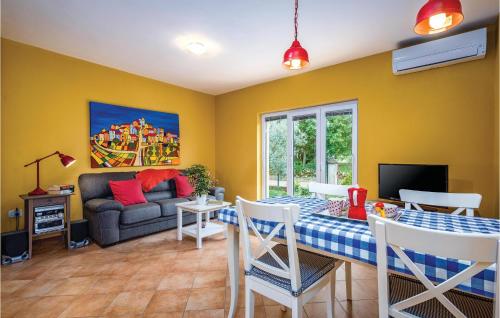 Awesome apartment in Umag with 1 Bedrooms and WiFi Over view