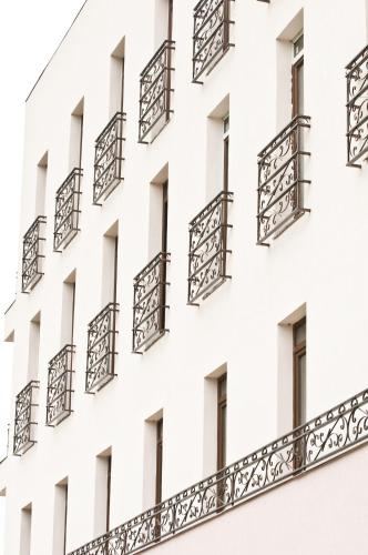 Hotel Hyperion - image 3