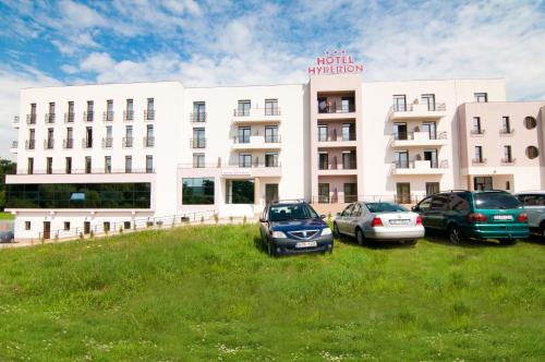 Hotel Hyperion - image 2