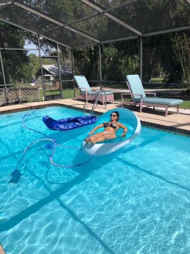 Siesta Key Waterfront Estate heated Pool Privacy!