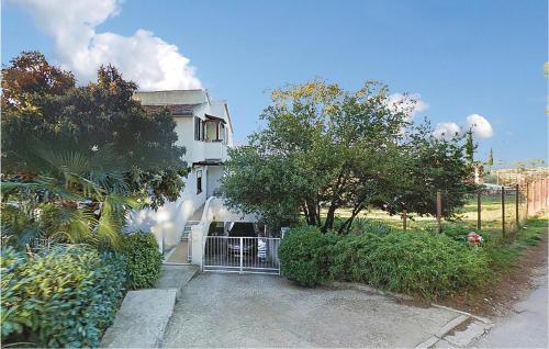 Two-Bedroom Apartment in Pula in Pula