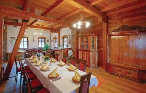 Restorāns, Nice Home In Ludbreg With Sauna in Leticani