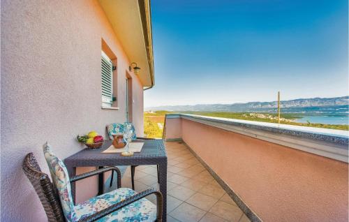  Nice apartment in Dobrinj with 1 Bedrooms and WiFi in Dobrinj