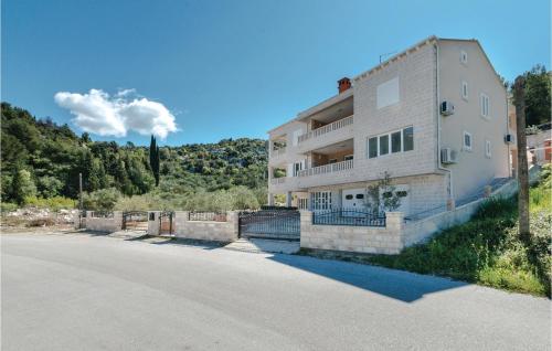  Apartment Blace Dolac in Blace