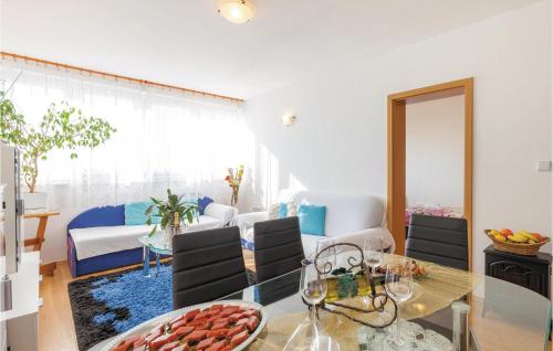 Stunning Apartment In Omis With Wifi