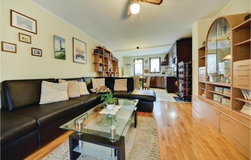  Two-Bedroom Apartment in Pomer in Pomer