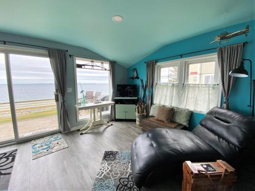 Bayview #2 - main image