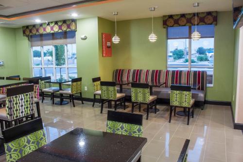 Comfort Inn & Suites Artesia – Artesia, NM