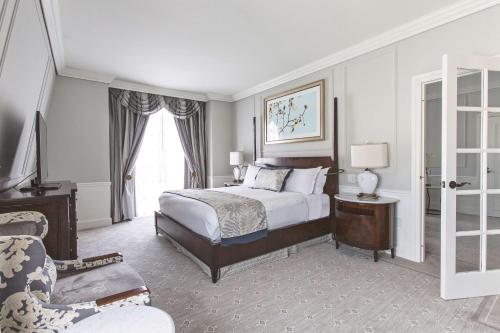 The Charleston Place The Charleston Place