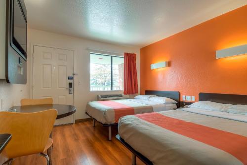 Motel 6-Arcadia, CA - Los Angeles - Pasadena Area