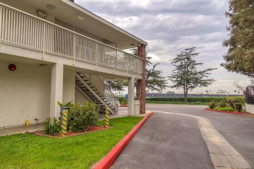 Motel 6-Arcadia, CA - Los Angeles - Pasadena Area