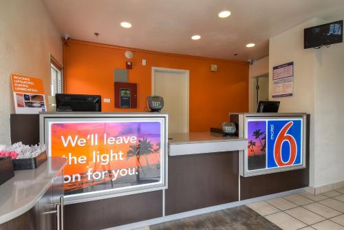 Motel 6-Arcadia, CA - Los Angeles - Pasadena Area