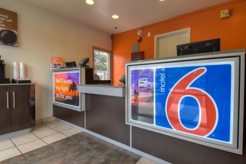 Motel 6-Arcadia, CA - Los Angeles - Pasadena Area