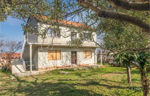 Amazing apartment in Pula with 2 Bedrooms and WiFi