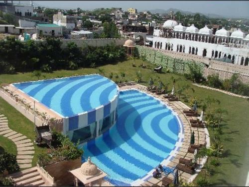 Radisson Blu Udaipur Palace Resort & Spa