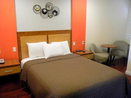FairBridge Inn & Suites Merced- Gateway to Yosemite - image 2