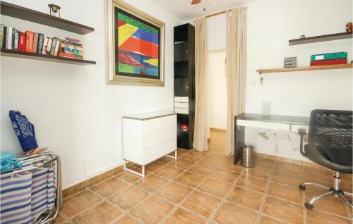 2 Bedroom Nice Home In Casares