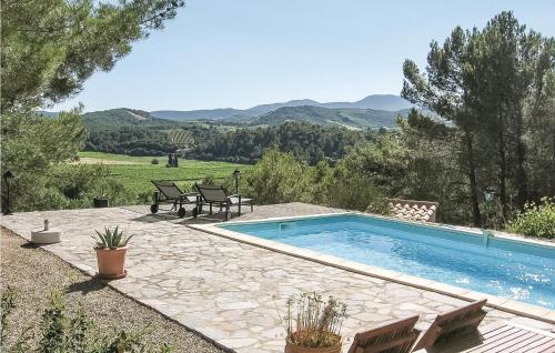 Swimming pool, Lovely Home In Roquebrun With Kitchen in Roquebrun