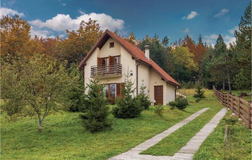 Nice home in Ravna Gora with 3 Bedrooms and WiFi - Ravna Gora