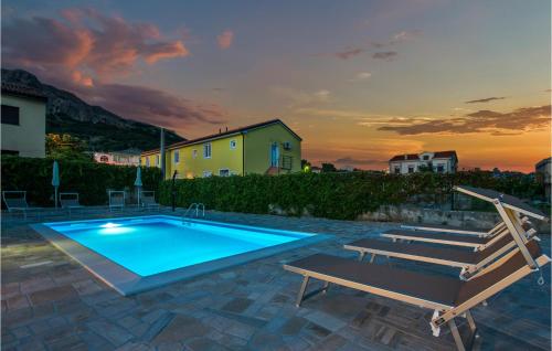 Stunning Home In Jurandvor With Outdoor Swimming Pool