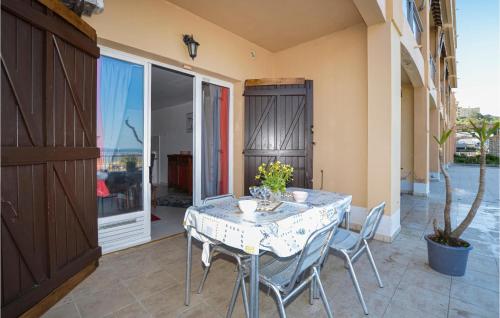 Beautiful apartment in Propriano with WiFi and 1 Bedrooms - image 8
