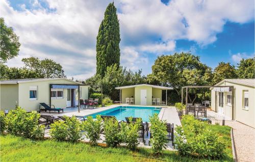 Stunning Home In Rovinj With Wifi, Outdoor Swimming Pool And Heated Swimming Pool