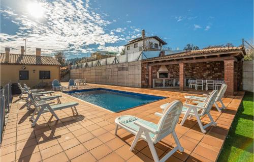 Piscina, Stunning Home In Macanet De La Selva With Wifi, Outdoor Swimming Pool And Swimming Pool in Vidreres