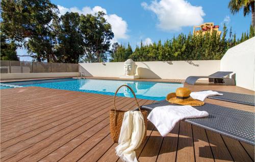 Nice Apartment In Denia With 3 Bedrooms, Wifi And Swimming Pool photo 2