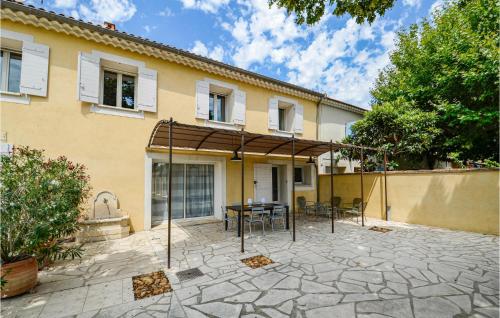 Accommodation in Châteauneuf-de-Gadagne